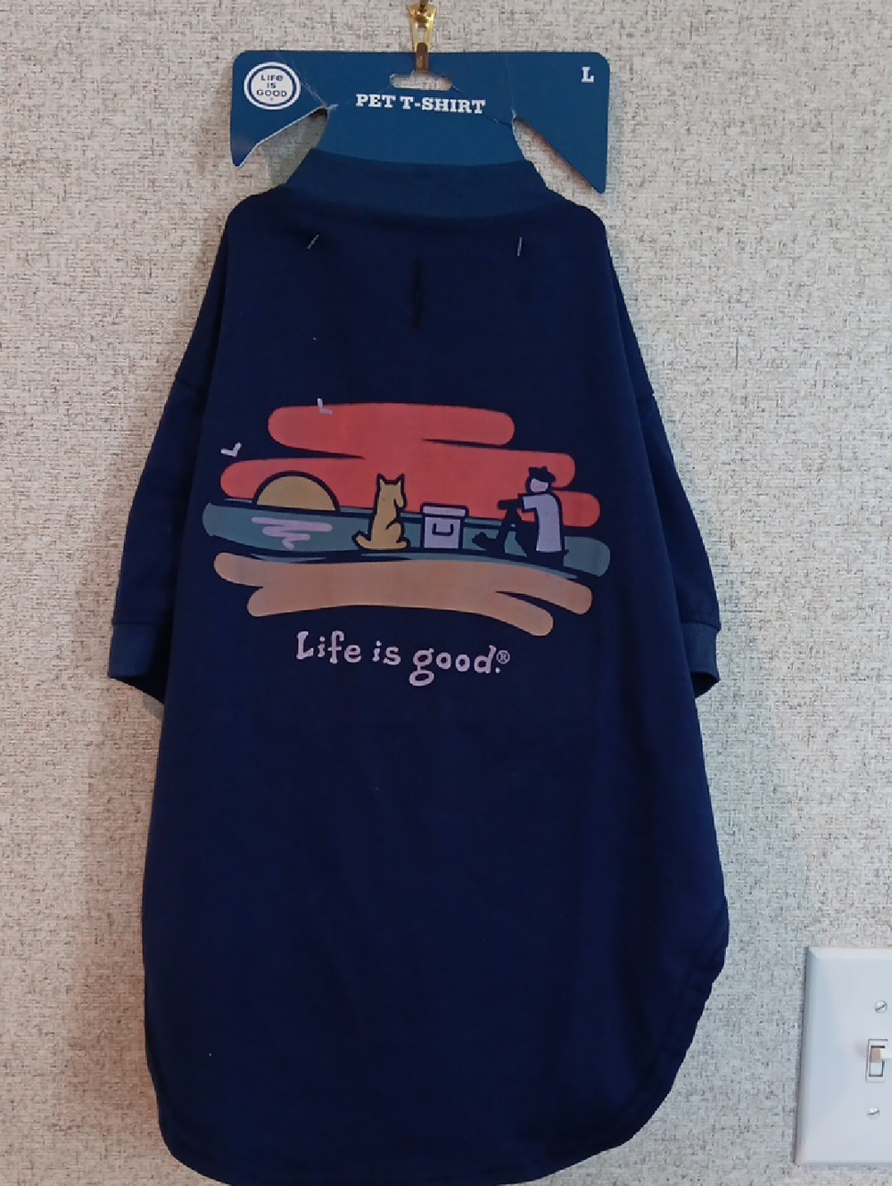 Life Is Good Navy Graphic Pet Tee with Sunset and Pets Size L